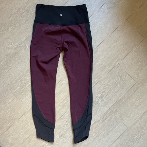 Lululemon 7/8 leggings - Picture 2 of 4